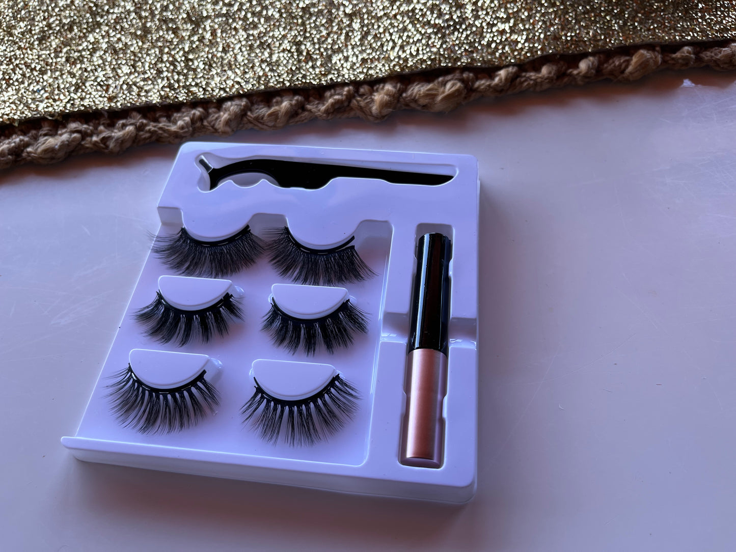 Magnetic False Eyelashes-Magnetic Eyeliner